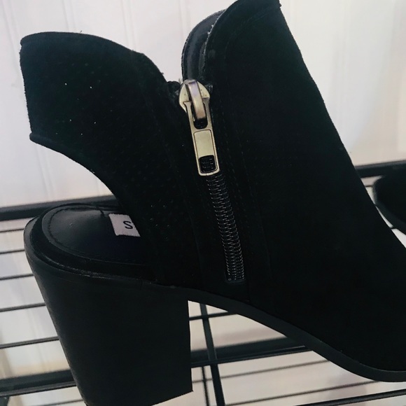Steve Madden Open Toe Booties - Picture 3 of 5